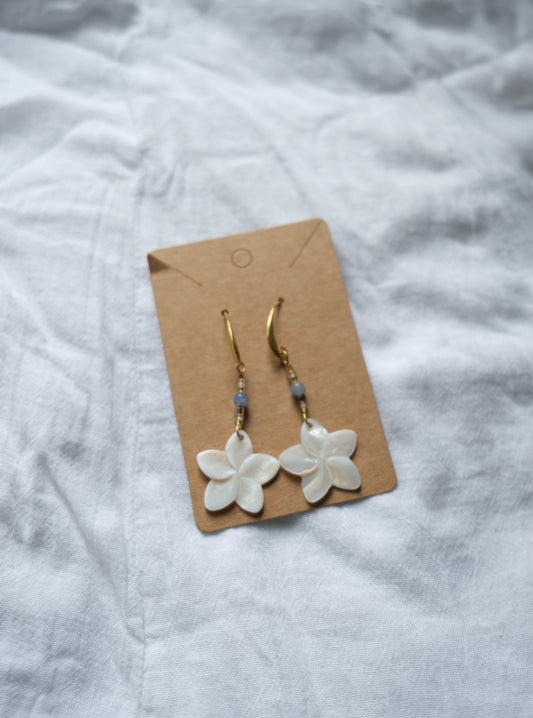 Shell Flower Earrings
