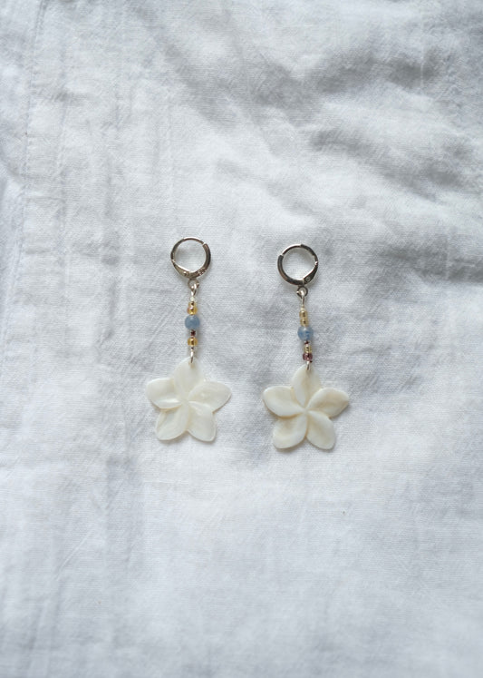 Shell Flower Earrings