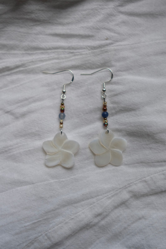 Shell Flower Earrings